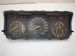 Obrázek produktu: Tachometr SAAB 900 Turbo